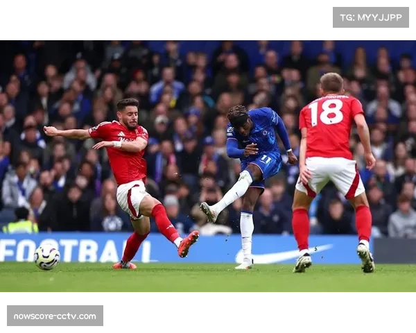 切尔西战术调整见效，下半场发力锁定胜局